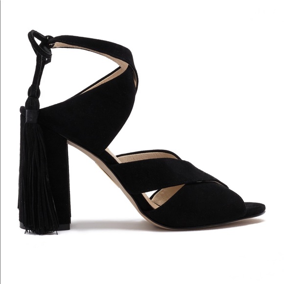 Black Tie Heel - Picture 2 of 6